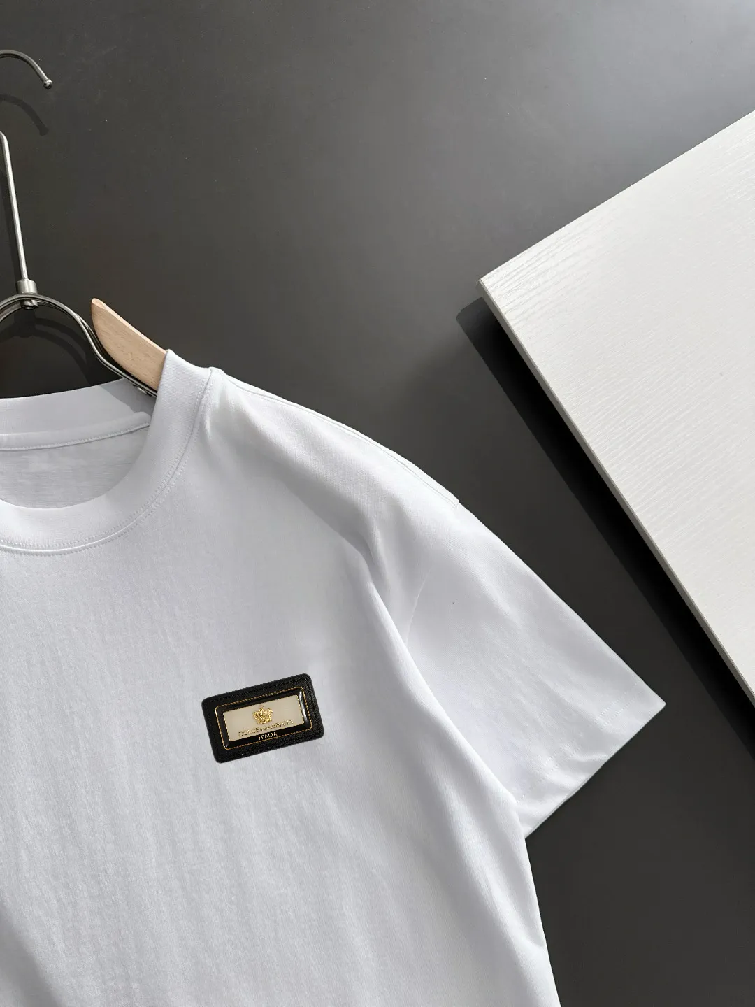 ，DG Same Style T ！ Logo ！ ！ Breathable ， 。Premium ， ！ Same Style！ ：Black White Size：S-xx L
